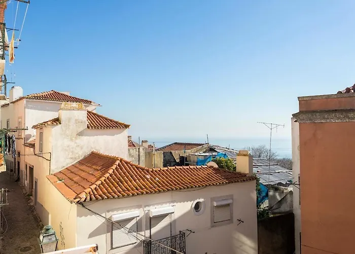 Sol A Alfama Typical Cosy Flat With River View Lizbona
