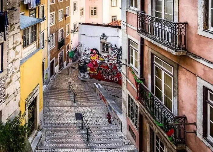 Sol A Alfama Typical Cosy Flat With River View