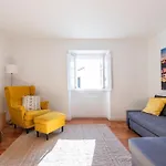 Sol A Alfama Typical Cosy Flat With River View 公寓 *